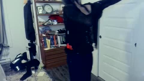 hightonight27 online show from December 1, 3:44 am