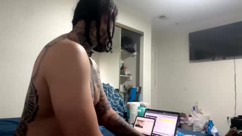 hihello7777 online show from November 15, 9:21 pm