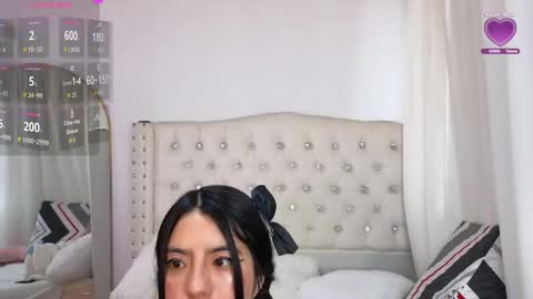 Call me hikiko or kiko online show from November 9, 4:16 pm