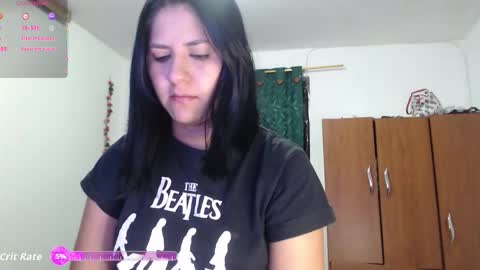 Snapshot of hilari18 chatting on February 20, 6:08 pm hilaril18 online show from February 20, 6:08 pm