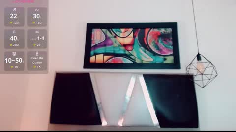 Hilary Avilan online show from January 14, 7:41 pm