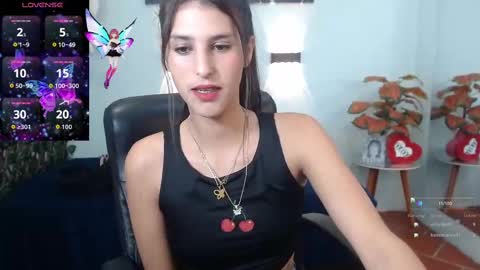 H I L A R Y online show from October 12, 3:16 am