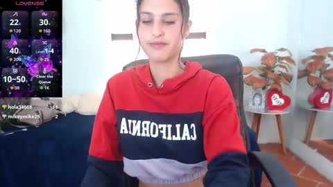 H I L A R Y online show from October 19, 2:56 am