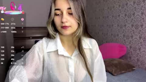 Snapshot of hildaaxley chatting on October 1, 10:49 pm Ani online show from October 1, 10:49 pm