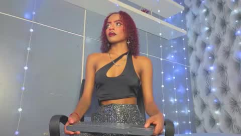  Hillary  online show from November 30, 7:01 am