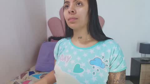 sarah online show from January 11, 3:06 pm