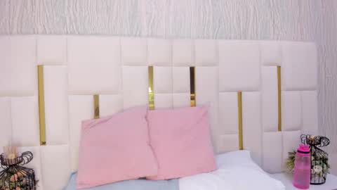 Hillary online show from November 25, 11:21 am