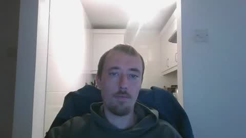 Snapshot of himerosj chatting on October 7, 11:29 am himerosj online show from October 7, 11:29 am