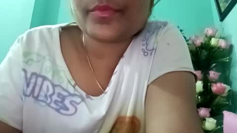 Snapshot of himuhimu22 chatting on December 26, 2:59 pm himuhimu22 online show from December 26, 2:59 pm