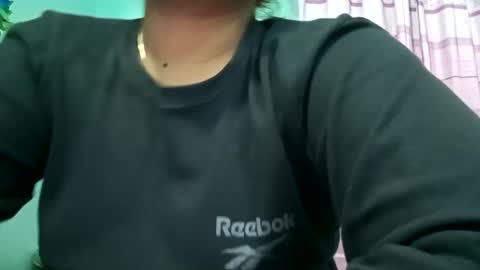 Snapshot of himuhimu22 chatting on January 11, 3:52 pm himuhimu22 online show from January 11, 3:52 pm