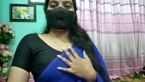 Snapshot of himuhimu22 chatting on January 12, 1:58 pm himuhimu22 online show from January 12, 1:58 pm