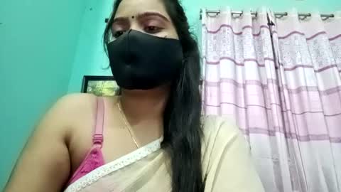 Snapshot of himuhimu22 chatting on January 16, 2:08 pm himuhimu22 online show from January 16, 2:08 pm