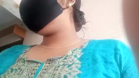 himuhimu22 online show from November 9, 3:16 am