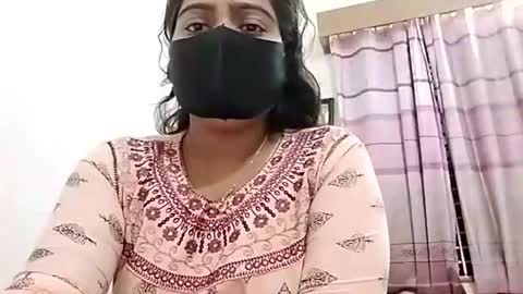 himuhimu22 online show from January 16, 5:17 pm