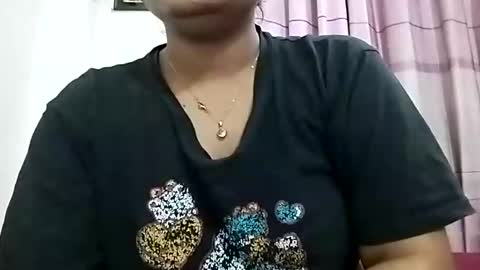 himuhimu22 online show from March 1, 12:51 pm