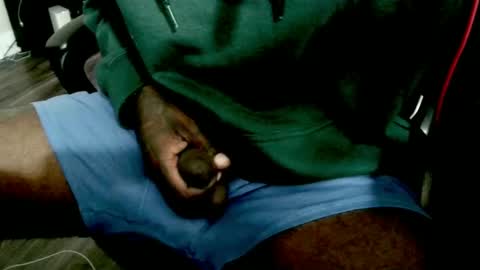 Snapshot of himwiththebbc509 chatting on October 24, 8:55 am himwiththebbc509 online show from October 24, 8:55 am