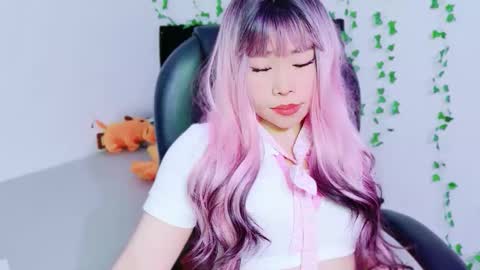 Hinata online show from May 2, 1:43 am