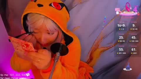 hinata_dolly online show from December 4, 8:56 am