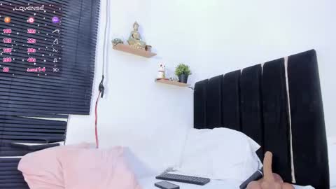 Snapshot of hinatta_smiler chatting on May 8, 4:12 pm hinatta smiler online show from May 8, 4:12 pm