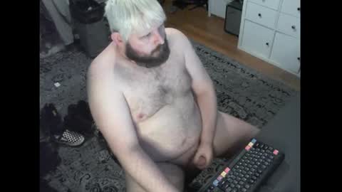 Snapshot of hipguy91 chatting on April 20, 9:16 pm hipguy91 online show from April 20, 9:16 pm