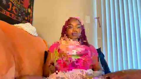 Snapshot of hippieangelbabi chatting on February 14, 10:58 pm angelbabi online show from February 14, 10:58 pm