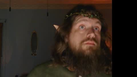 Snapshot of hippiefunball chatting on February 8, 11:41 pm hippiefunball online show from February 8, 11:41 pm