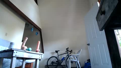 Hippie Jijm online show from September 23, 6:55 pm