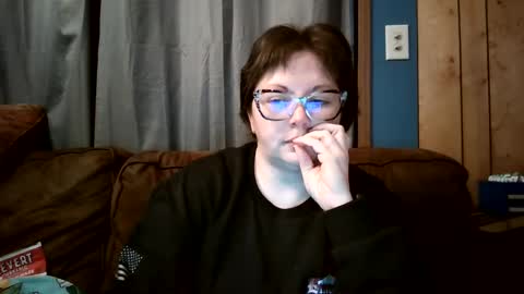 Bella online show from February 26, 4:36 am