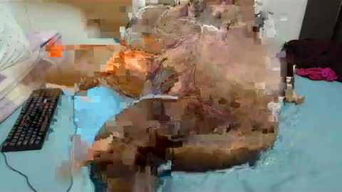 Snapshot of hips2sexy chatting on December 21, 8:00 pm hips2sexy online show from December 21, 8:00 pm