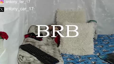 Snapshot of hiso_kai chatting on November 8, 12:11 am Hisokax online show from November 8, 12:11 am