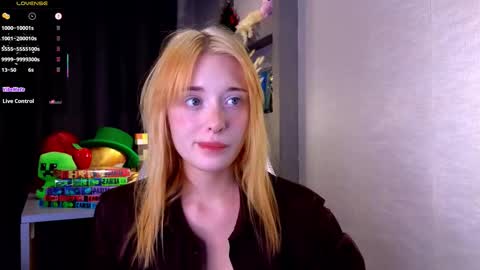 Ella online show from September 26, 5:17 pm