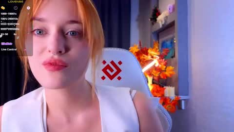 Snapshot of hisoka__akerley chatting on November 7, 6:19 pm Ella online show from November 7, 6:19 pm