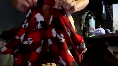 Snapshot of hispanicguy10 chatting on November 22, 5:06 am hispanicguy10 online show from November 22, 5:06 am