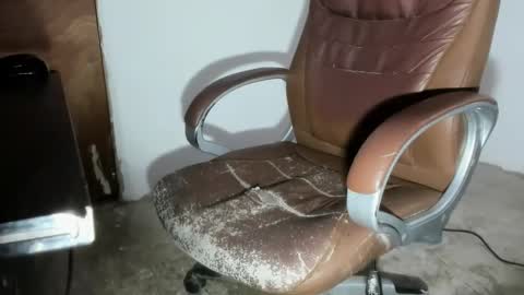 Snapshot of hk5792 chatting on October 19, 12:06 pm Your Morenito online show from October 19, 12:06 pm