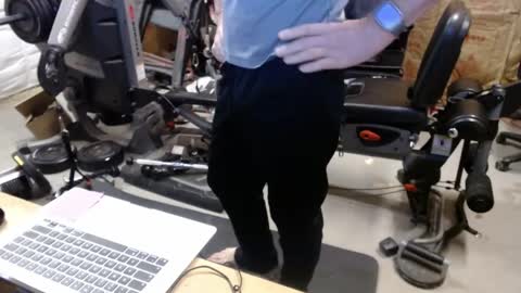 Nick online show from April 8, 11:43 am