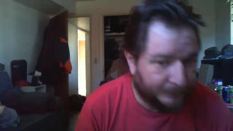 Snapshot of hobbes80 chatting on January 22, 8:06 pm hobbes80 online show from January 22, 8:06 pm