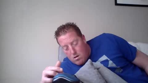 Snapshot of hockey258387 chatting on March 11, 7:03 pm THE MAN online show from March 11, 7:03 pm