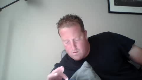 Snapshot of hockey258387 chatting on September 21, 4:08 pm THE MAN online show from September 21, 4:08 pm