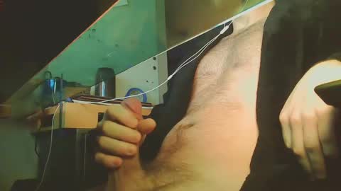 Hairy Hockey Player 92 online show from January 31, 10:31 am