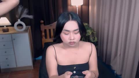 IM NEW HERE ITS ME GIA online show from March 21, 10:24 pm