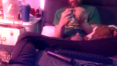 Snapshot of hoffman0189 chatting on February 21, 10:49 am hoffman0189 online show from February 21, 10:49 am