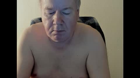 Holger online show from October 10, 3:11 pm