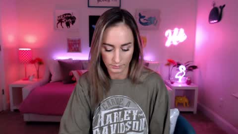 Holi Hurricane online show from November 4, 2:43 am