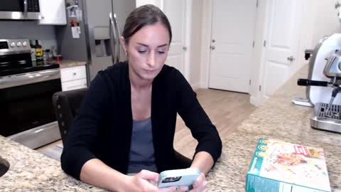 Holi Hurricane online show from December 19, 5:47 am