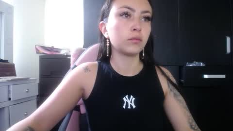 Holly online show from January 16, 6:56 pm