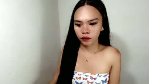 hollyhalo online show from October 30, 3:24 pm