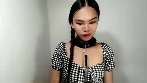 hollyhalo online show from November 12, 4:07 pm