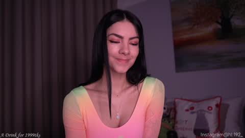 Snapshot of hollylinder_ chatting on December 7, 1:58 am Holly Linder online show from December 7, 1:58 am
