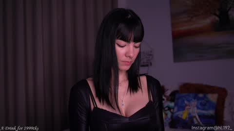 Snapshot of hollylinder_ chatting on January 12, 1:53 am Holly Linder online show from January 12, 1:53 am