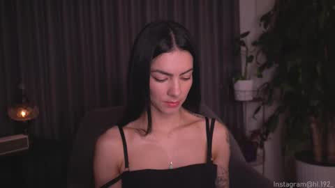 Snapshot of hollylinder_ chatting on September 17, 1:18 am Holly Linder online show from September 17, 1:18 am